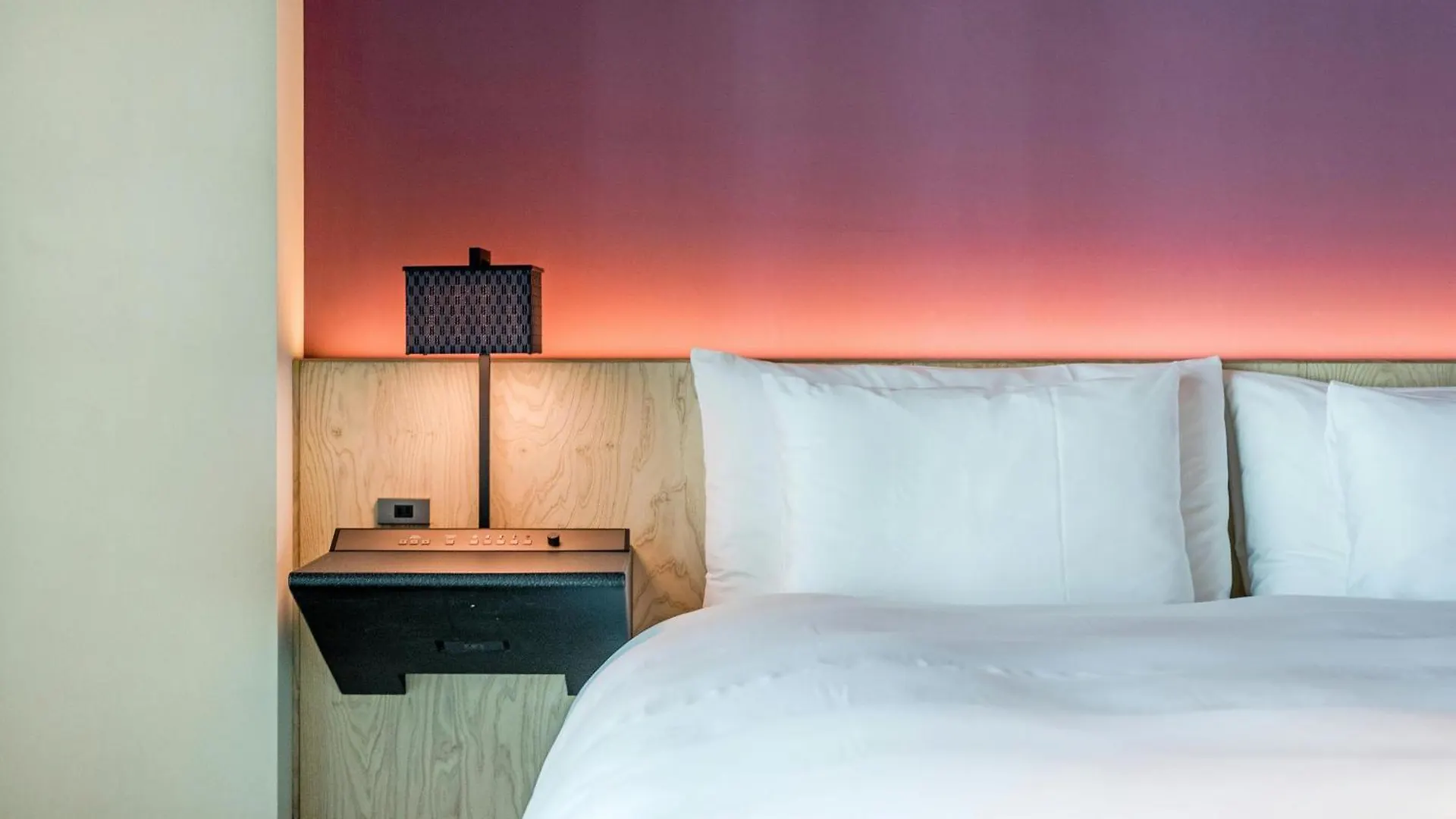 The Ambience Plaza Hotel Near Igi Delhi Airport New Delhi