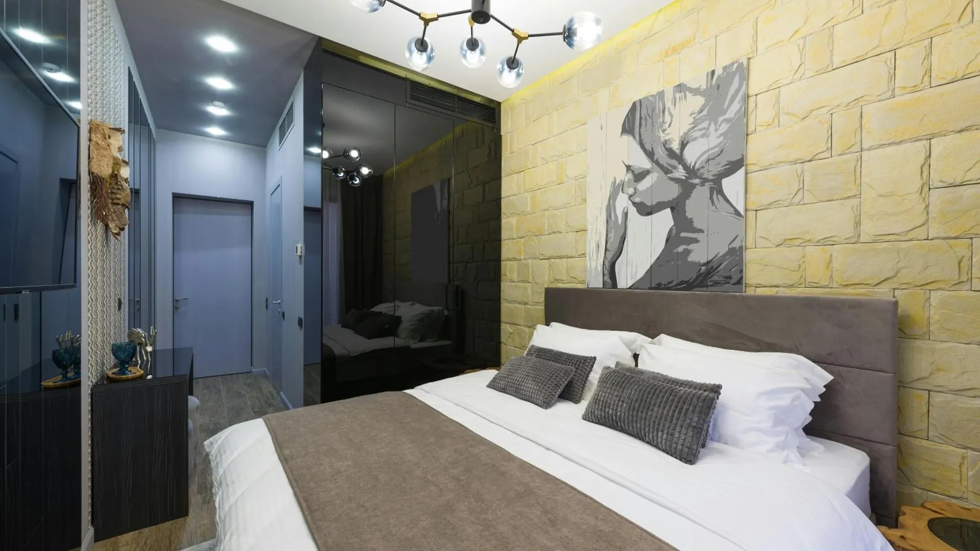 The Ambience Plaza Hotel Near Igi Delhi Airport New Delhi