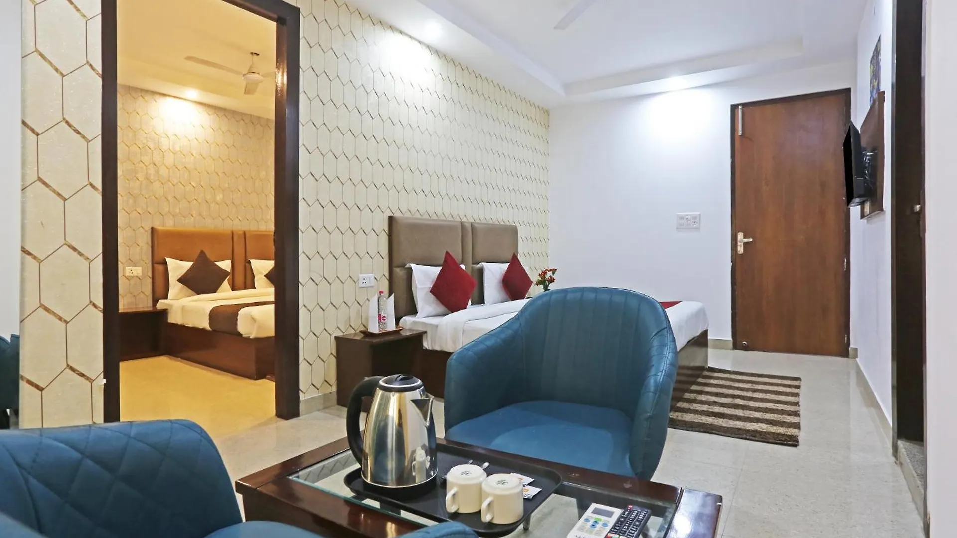 The Ambience Plaza Hotel Near Igi Delhi Airport 뉴델리