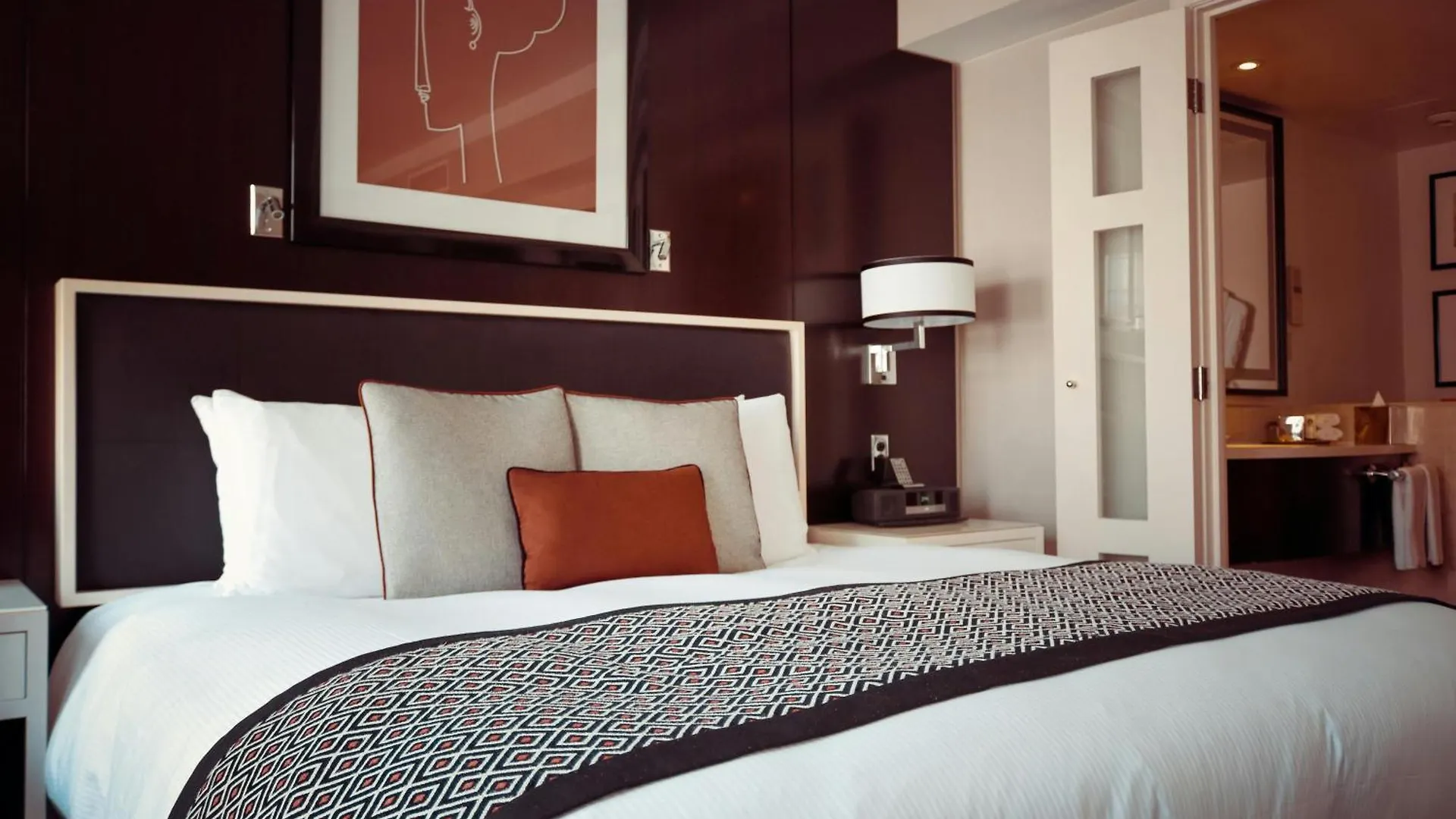 The Ambience Plaza Hotel Near Igi Delhi Airport New Delhi