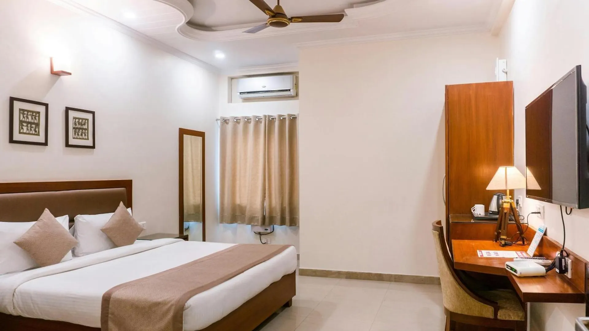 The Ambience Plaza Hotel Near Igi Delhi Airport New Delhi